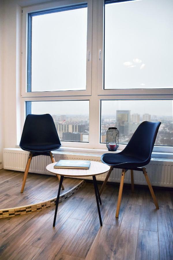 Apartments Aura Sky By Noclegi Renters Varsavia Esterno foto